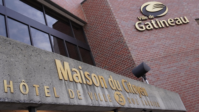 Un sixième candidat officiellement dans la course à la mairie de Gatineau