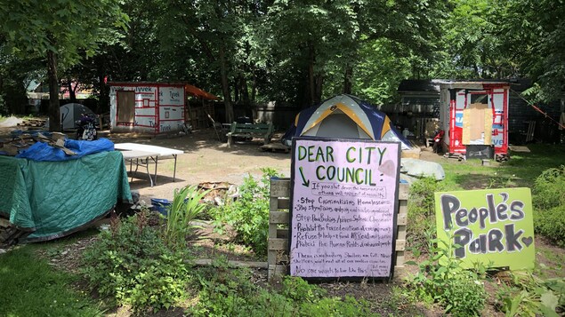 Les services de police d’Halifax clarifient leurs politiques concernant les sans-abris