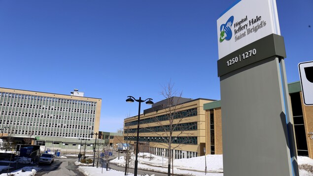 Délestage : tous les hôpitaux du Québec ont quitté le niveau 4