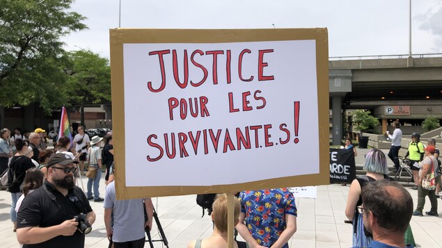 Manifestation contre l’absolution conditionnelle de l’ingénieur agresseur