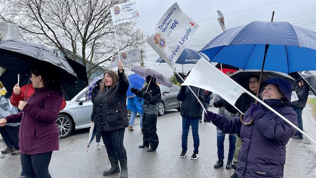 La grève des chauffeurs d’autobus s’intensifie en Outaouais