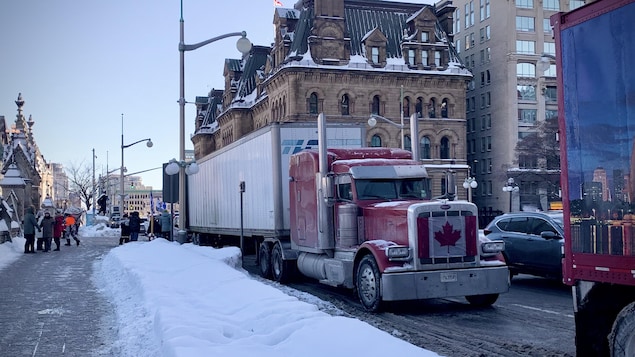 Les vrais problèmes sont négligés par le convoi, selon des camionneurs