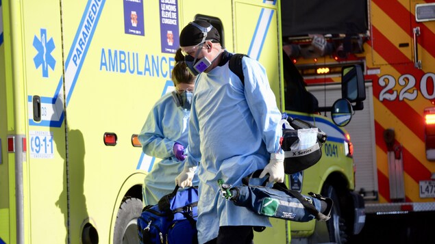 COVID-19 : 8 décès et 1 hospitalisation de plus au Québec