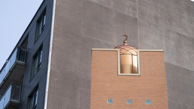  Une mosquée à Montréal.
