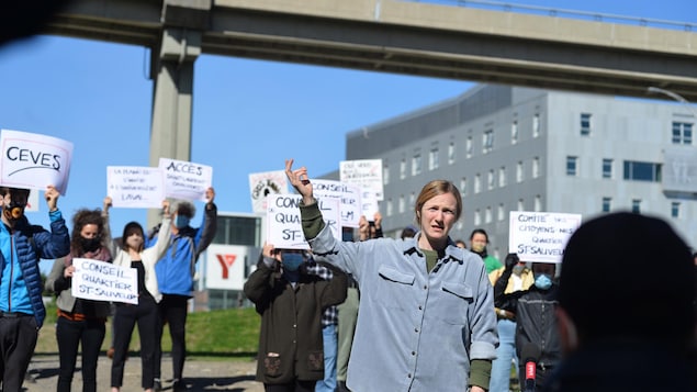 Québec solidaire veut connaitre le coût plafond du 3e lien