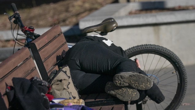 L’itinérance explose dans les couronnes de Montréal