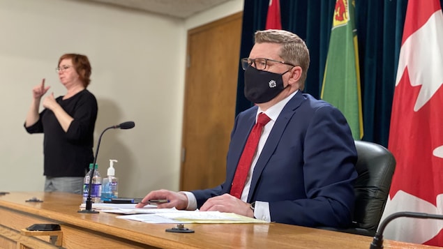 Scott Moe lors d'une conférence de presse sur l'état de la COVID-19 en Saskatchewan.