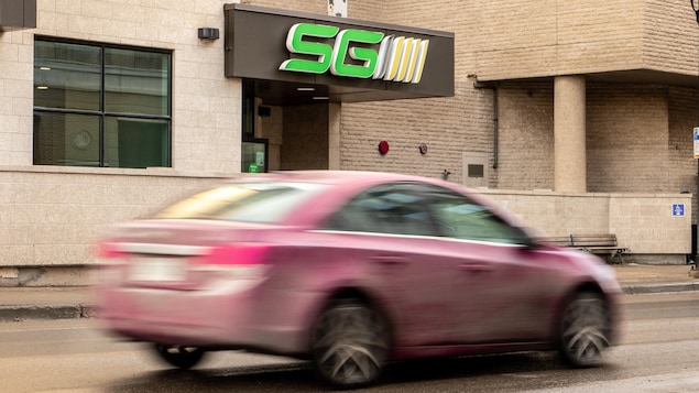 La SGI offrira des rabais de 100 $ aux propriétaires de voiture