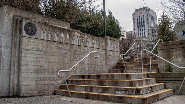 La Ville de Vancouver exige que ses employés soient vaccinés contre la COVID-19
