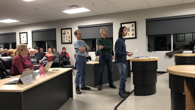 Plus de 700 résidents de Windsor signent leur opposition à la vente du camping Watopeka