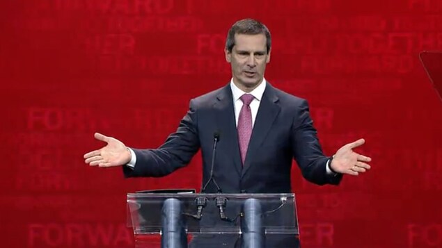 Dalton McGuinty fait ses adieux. Dalton McGuinty fait ses adieux.