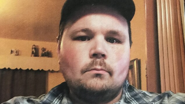 Matthew Ryan Hines est mort le 27 mai 2015 au pénitencier de Dorchester. Matthew Ryan Hines est mort le 27 mai 2015 au pénitencier de Dorchester.