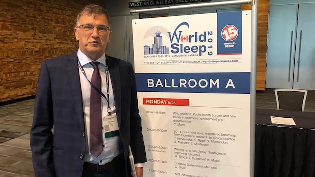 Dr. Charles M. Morin, directeur du centre d'étude des troubles du sommeil et le président du World Sleep Society.