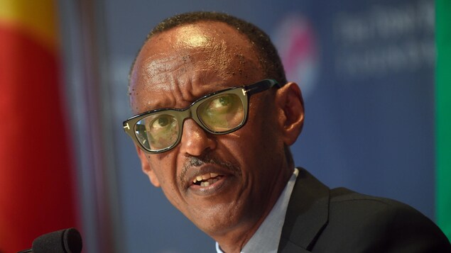 Le président rwandais Paul Kagame durant une allocution lors d'un forum au Nigeria, en 2019.