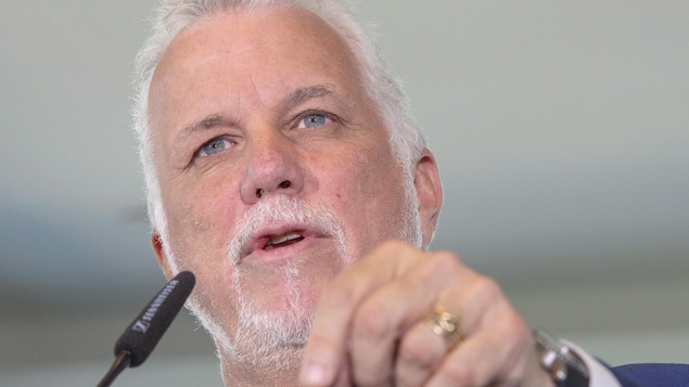 Philippe Couillard believes that following other parties is a “mistake” for the PLQ