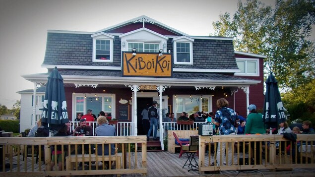 Le Café Kiboikoi aux Escoumins, sur la Côte-Nord