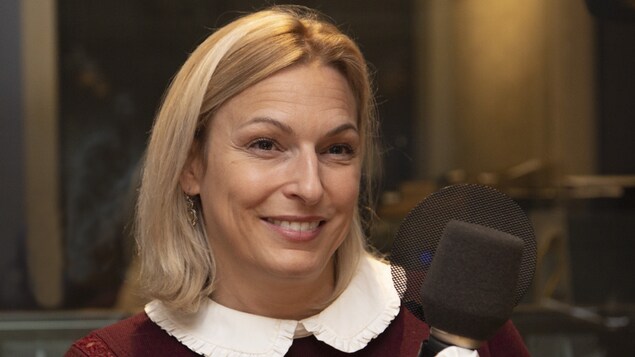 Geneviève Dufour au studio 91 de Radio-Canada, à Montréal, le 28 octobre 2018.