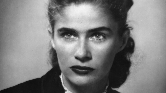Anne Hébert en 1952