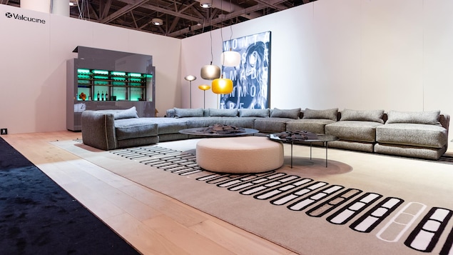 Un canapé Montauk au salon International Design Show à Toronto