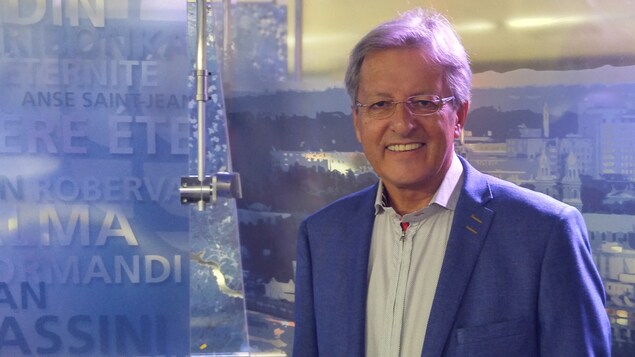 Jean Tremblay sur le plateau de télévision
