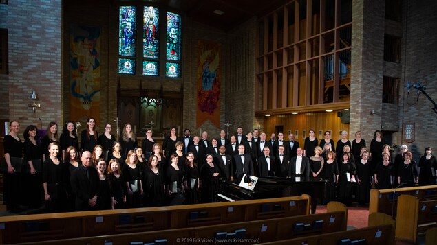 Chorale Saint-Jean dans une église.