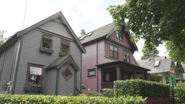 À Vancouver, des maisons patrimoniales emblématiques du quartier Mount Pleasant sont à vendre.
