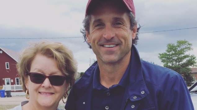 Micheline Anctil en compagnie de l'acteur Patrick Dempsey lors du tournage de « La vérité sur l'affaire Harry Quebert » à Forestville Micheline Anctil en compagnie de l'acteur Patrick Dempsey lors du tournage de « La vérité sur l'affaire Harry Quebert » à Forestville