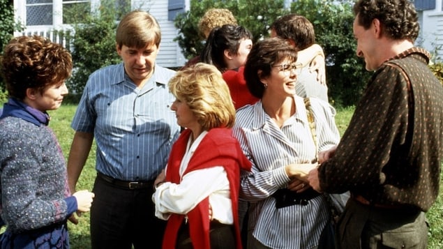 Dorothée Berryman, Rémy Girard, Dominique Michel, Louise Portal et Yves Jacques dans Le déclin de l'empire américain (1986), de Denys Arcand Dorothée Berryman, Rémy Girard, Dominique Michel, Louise Portal et Yves Jacques dans Le déclin de l'empire américain (1986), de Denys Arcand