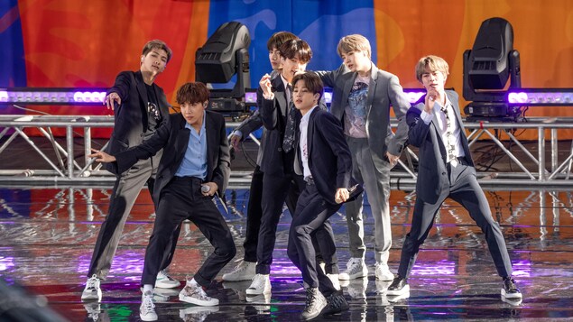 COVID-19 : trois membres du groupe de pop coréenne BTS déclarés positifs