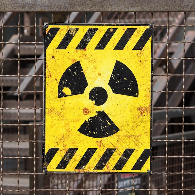 Le symbole de la radioactivité.