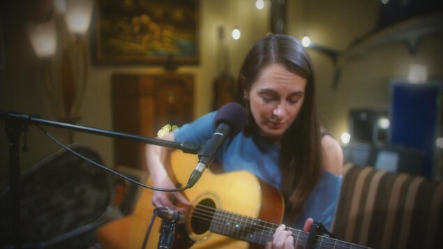 Anique Granger, auteure-compositrice-interprète