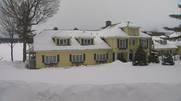 L'auberge Ripplecove, sur le bord de l'eau.