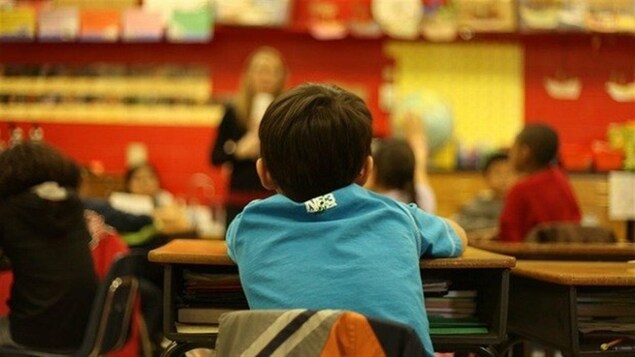 Un élève en classe.