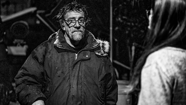 Daniel demande refuge pour la nuit à l’Accueil Poirier