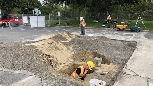 Déterrer le passé dans un stationnement de Drummondville