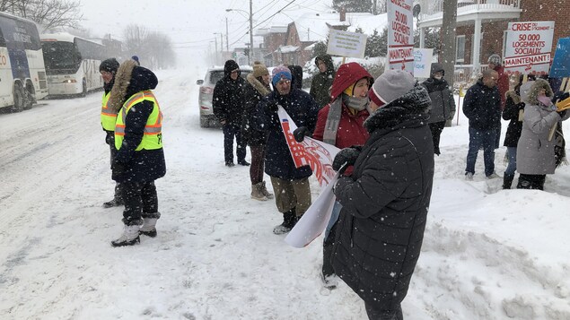 Manifestation du FRAPRU à Drummondville