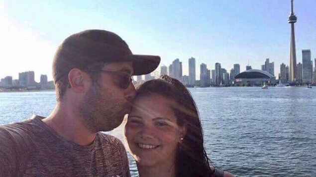 Pierre Parent, décédé le 26 décembre 2017, et sa conjointe, Audrey Provencher. Pierre Parent, décédé le 26 décembre 2017, et sa conjointe, Audrey Provencher.