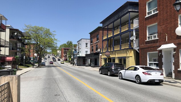 La rue Alexandre près du centre-ville de Sherbrooke.