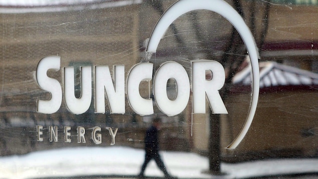 Un actionnaire de Suncor demande un remaniement de l’entreprise