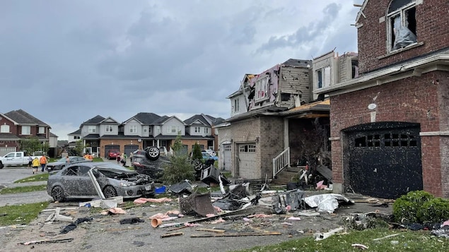 Les séquelles de la tornade de Barrie toujours présentes un an plus tard