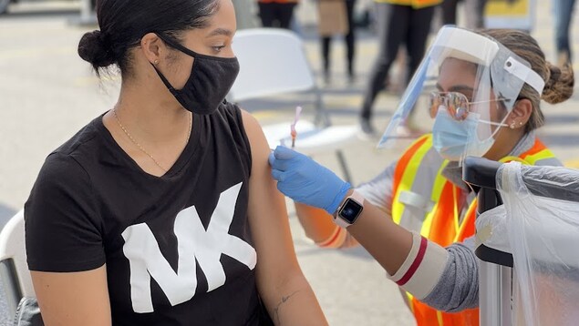 Près de 120 nouveaux cas de COVID-19 en 3 jours en Estrie