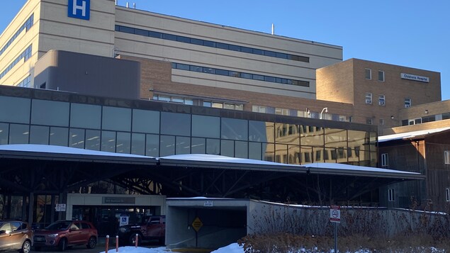 L'extérieur de l'Hôpital pour enfants de Winnipeg le 22 novembre 2022.