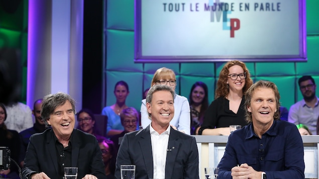 Pierre Thibault, Ricardo Larrivée et Pierre Lavoie sont assis sur le plateau de « Tout le monde en parle ». Pierre Thibault, Ricardo Larrivée et Pierre Lavoie sont assis sur le plateau de « Tout le monde en parle ».