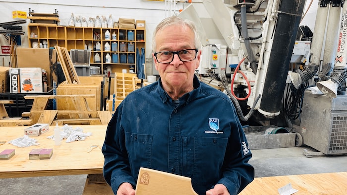 Mitch Christofferson, dans un atelier. 
