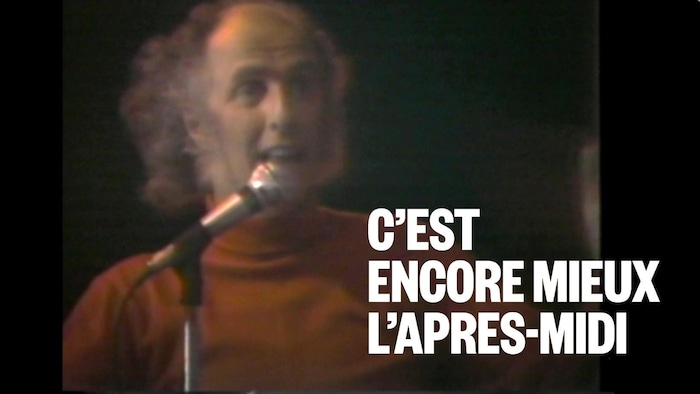 Gilles Vigneault sur le mont Royal, lors des célébrations entourant la Saint-Jean-Baptiste, le 20 juin 1975.