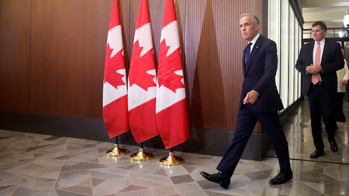 Mark Carney donnant une conférence de presse après l'échec des négociations entre le Canada et les États-Unis