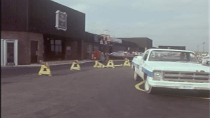 The village Place Cartier, in 1982. here what oldest gatinois shopping