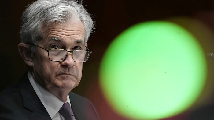 U.S. Federal Reserve chair Jerome Powell and green light on backstage