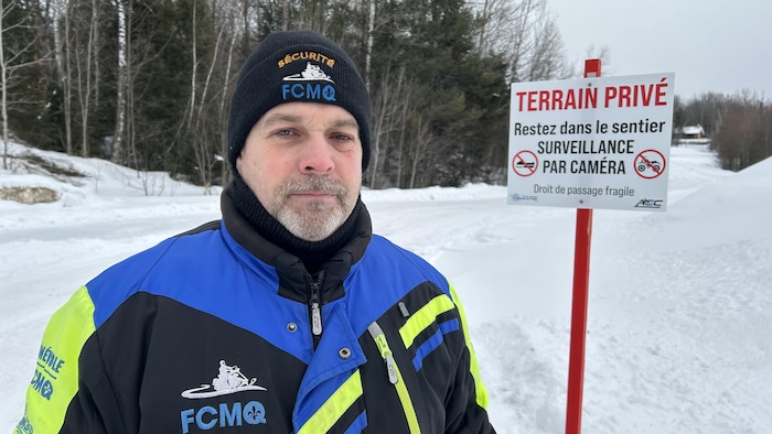 Marc Lachance, le vice-président du Club de motoneige Harfang de l'Estrie
