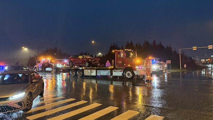 Un accident impliquant cinq véhicules a forcé la fermeture d'un tronçon du boulevard de Portland, à Sherbrooke.